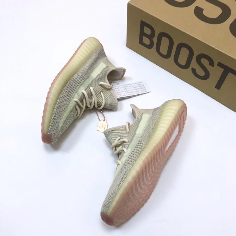 Yeezy White Boost 350 v2 Sneakers SYZ00089